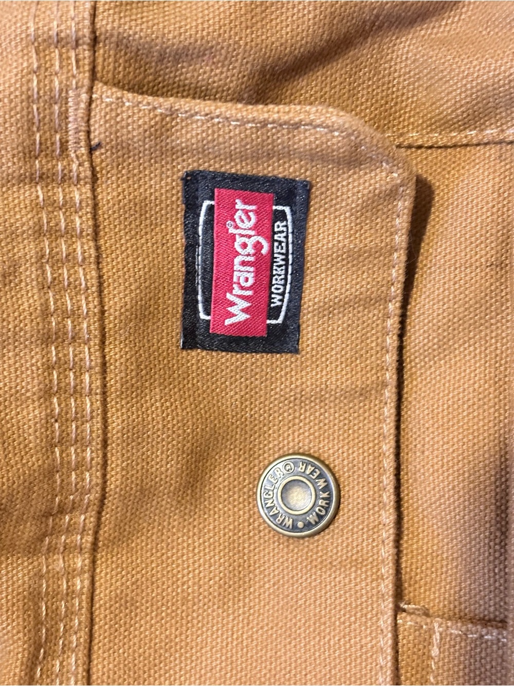 Wrangler Hooded Field Jacket in Camel - Picture 4 of 10